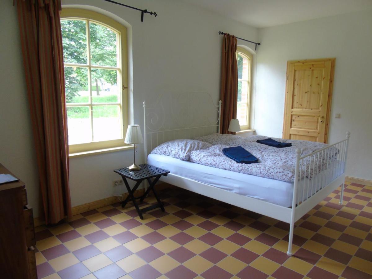 Schmiede Der Wasserburg Liepen Gielow 외부 사진